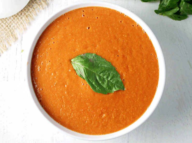 Creamy Vegan Tomato Basil Soup
