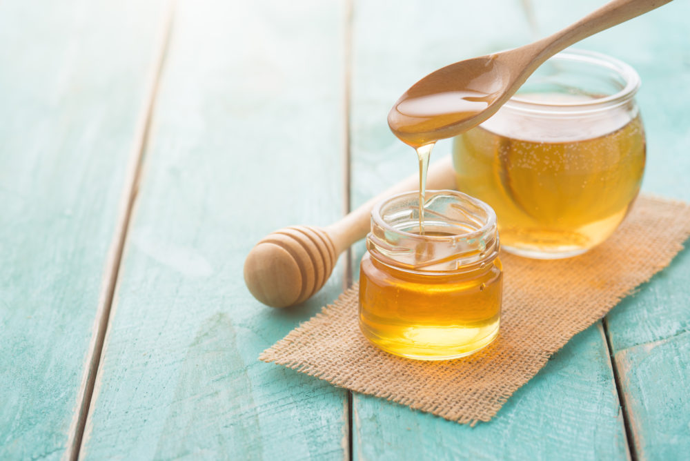 Why You Should Wash Your Face with Honey